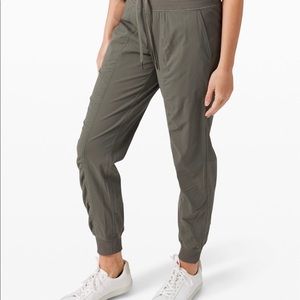 Lululemon dance studio joggers